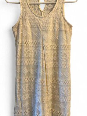 Bailey Blue boho cream lace dress with keyhole detail.